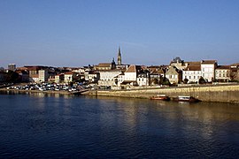 Bergerac overlooking the Dordogne river