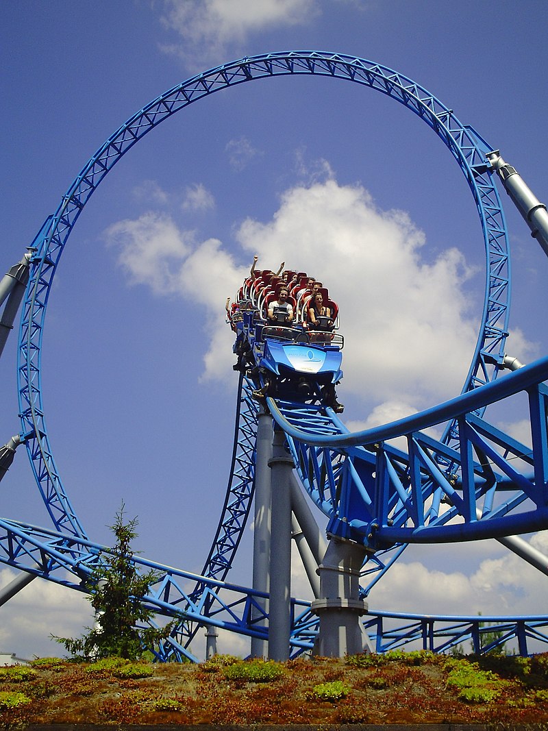 Roller Coasters Wooden Coaster Which Features A Tshaped Track Backgrounds