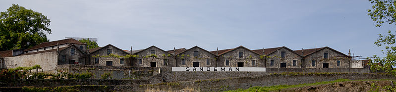 File:Bodega Sandeman, Vila Nova de Gaia, Portugal, 2012-05-09, DD 03.JPG