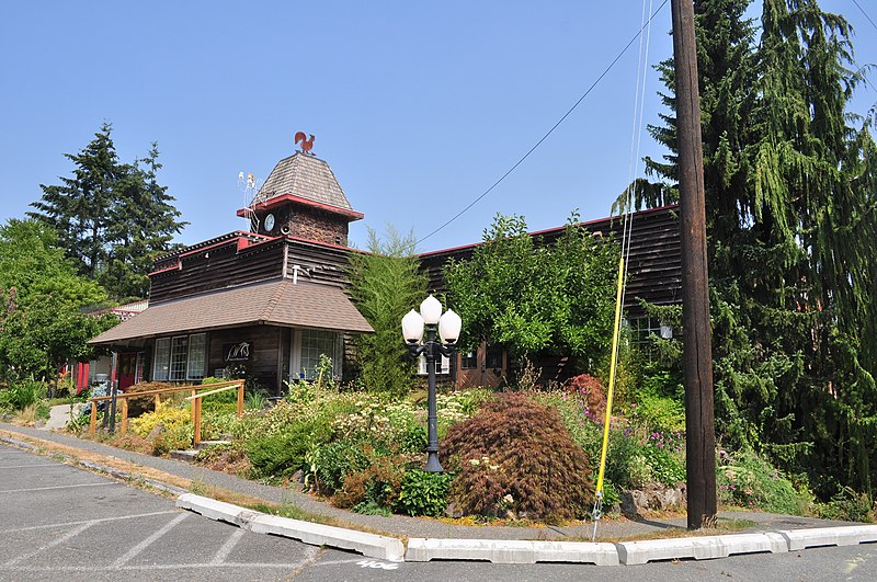 File:Bothell, WA - Country Village 06 - Clock Tower Building.jpg