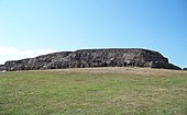 Breizh 29 - Plouezoc'h - steenhoop barnenez, tu kreisteiz 04.JPG