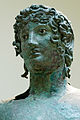 Statwa tal-bronż ta’ żagħżugħ nud, minn Athribis fl-Eġittu t'Isfel (British Museum, Londra)
