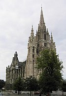 Bxl, Eglise Notre-Dame de Laeken-2.jpg