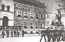 German execution of Polish hostages at the Market Square in 1939 Bydgoszcz-rozstrzelanie zakladnikow 9.09.1939.jpg