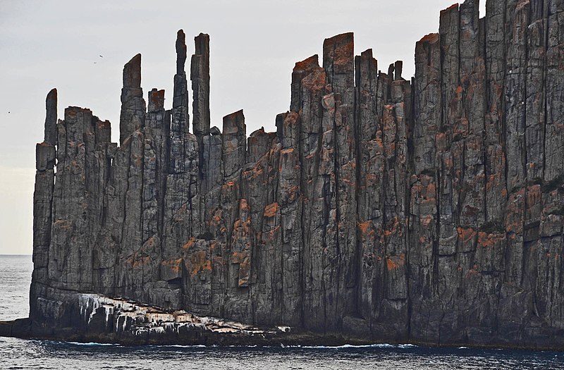 File:CAPE RAOUL - TASMAN NATIONAL PARK.jpg