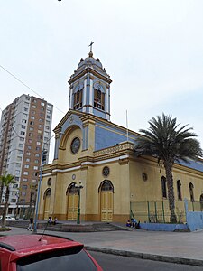 Cathédrale de Iquique.jpg