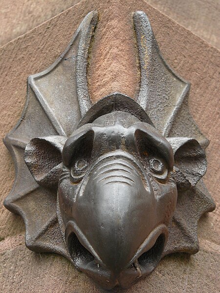 File:Cathedral strasbourg 2010.JPG