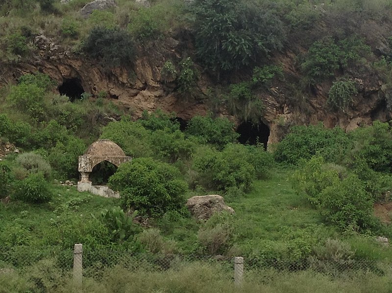 File:Caves of Katas Raj.jpg