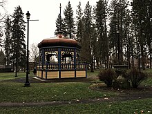 Coeur d'Alene Park bandstand and flowerpot Coeur d'Alene Park NRHP100003228 Spokane County, WA.jpg