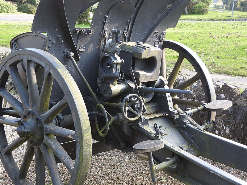 File:Cranbrook howitzer 3332.JPG