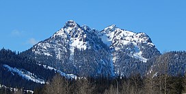 Denny Gunung di Snoqualmie Pass.jpg