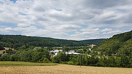 Blick auf den Ort am Bahnhof Dittwar (2017)