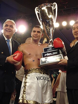 <span class="mw-page-title-main">Doug Viney</span> New Zealand boxer and kickboxer