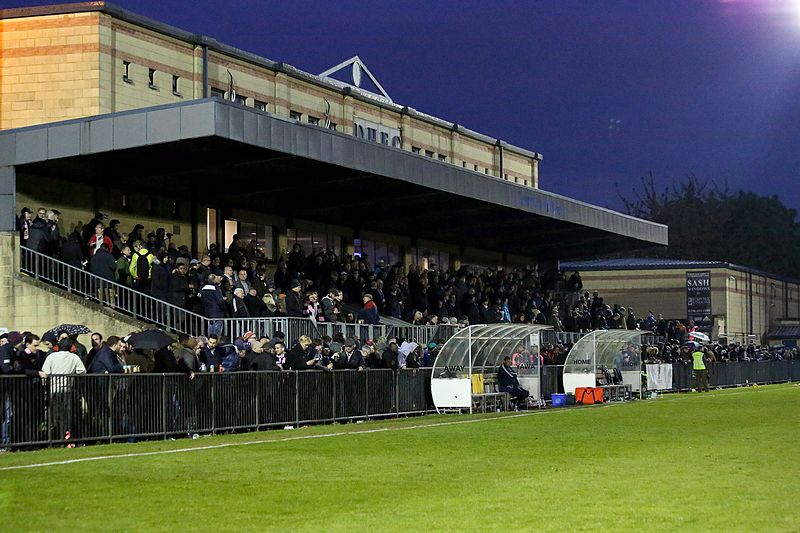 File:Dulwich Hamlet v Enfield Town, 27 April 2017 (30).jpg