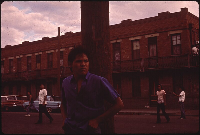 File:EL PASO'S SECOND WARD, A CHICANO NEIGHBORHOOD WHICH IS LOSING ITS ETHNIC FLAVOR IN THE WAKE OF URBAN RENEWAL - NARA - 545351.jpg