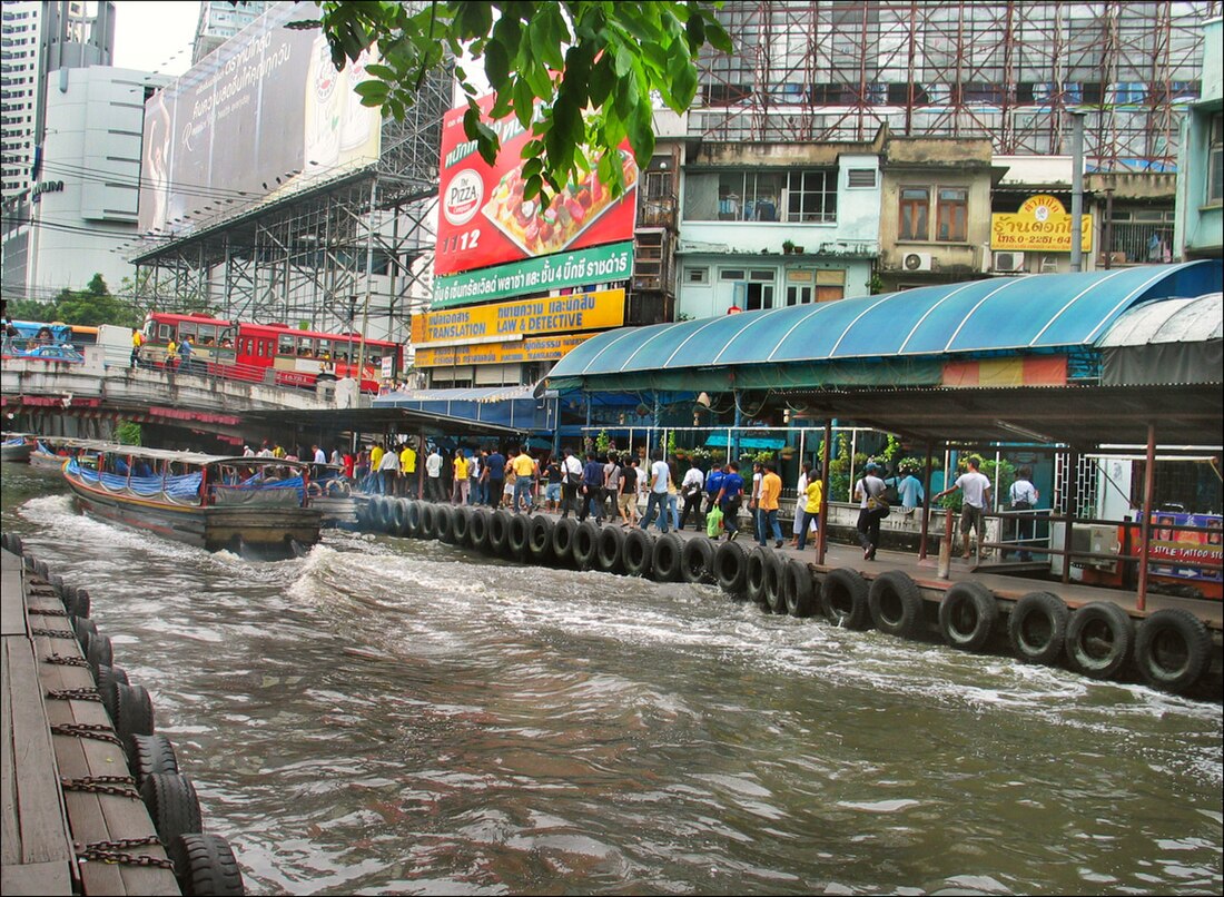 Khlong Saen Saep