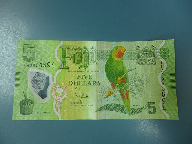 5 Fiji Doları