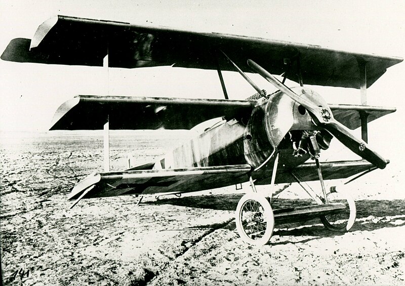 File:Fokker Dr.I driedekker 2161 026221.jpg