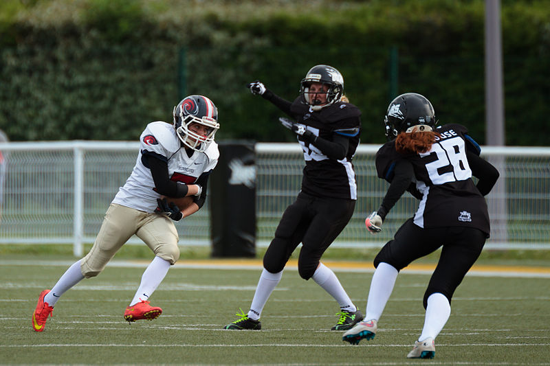 File:Foot US - Women French Championship - Day 2 - Ours vs Argocanes - 04.jpg