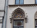 "Former_Borsody_House._Window._Listed_monument_ID_426_-_Budapest_District_V.,_Arany_Street_16.JPG" by User:Globetrotter19