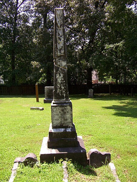 File:Germantown Cemetery Germantown TN Dr J A Thompson.jpg