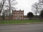 Grove House Grove House, Fenstanton-geograph.org.uk-2675417.jpg