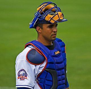 <span class="mw-page-title-main">Gustavo Molina</span> Venezuelan baseball player (born 1982)