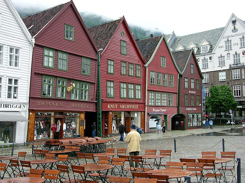 File:Hanseviertel Bergen.jpg