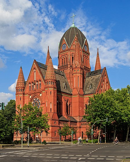 HeiligKreuzKirche B Kreuzberg 07 2015