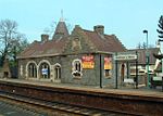 Bangunan stasiun, Helen Bay Station, Helen Bay