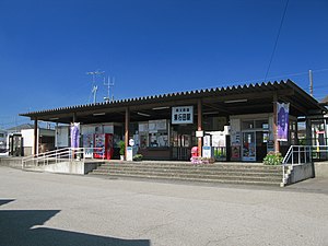 Higashigyoda Station Entrance 1.JPG