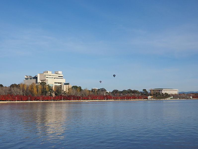 File:High Court of Australia and National Library of Australia viewed from Aspen Island May 2015.jpg