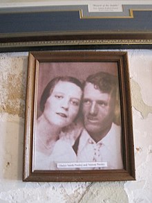 A photo of Elvis's parents at the Historic Blue Moon Museum in Verona, Mississippi Historic Blue Moon Museum Verona MS 023.jpg