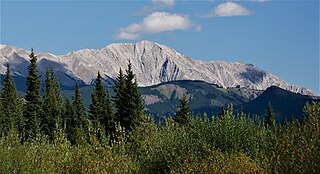 <span class="mw-page-title-main">Holy Cross Mountain</span> Mountain in Alberta, Canada