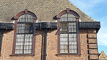 Close up of Hotham Hall windows, taken from Gamlen road. Hotham Hall 2.jpg