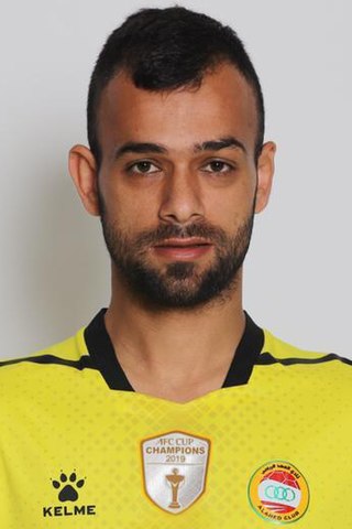 <span class="mw-page-title-main">Hussein Dakik</span> Lebanese footballer (born 1988)