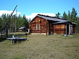 'n Tradisionele Laplandse houthuis in Siida-museum