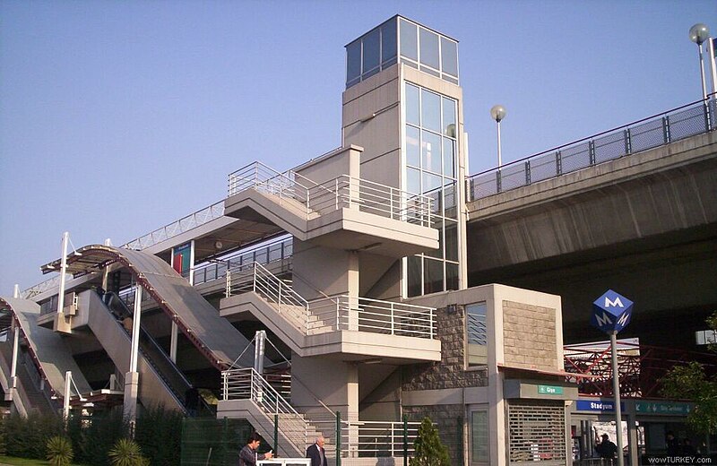 File:Izmir Metro Rapid Transit Stadyum Station.jpg