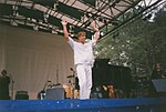 Miniatuur voor Bestand:John Cale at Summerstage Festival, Central Park, NYC (1995) (5).jpg