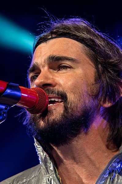 File:Juanes ZMF 2015 jm49108.jpg