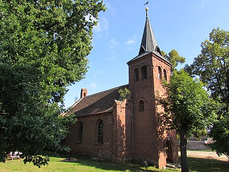 Kirche briest nordwesten