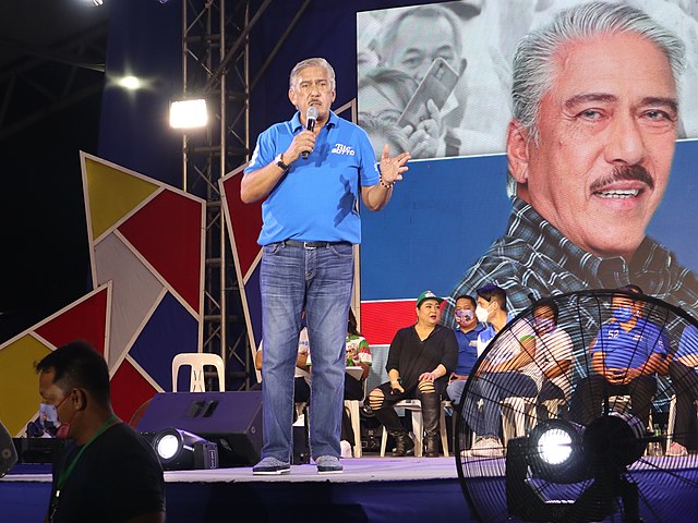 Sotto speaking at a campaign rally at Quezon Memorial Circle, Quezon City on April 9, 2022