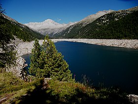 Illustrasjonsbilde av artikkelen Malga Bissina Lake