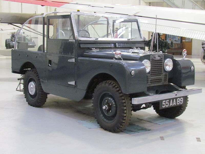 File:Land Rover (10051465383).jpg