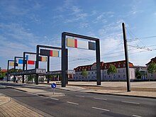 Haupttorplatz mit Straßenbahnhaltestelle