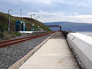 <span class="mw-page-title-main">Llanaber railway station</span> Railway station in Gwynedd, Wales