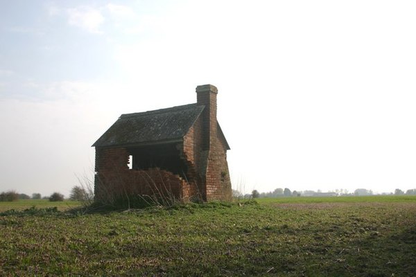 A looker's hut near Brenzett in 2007