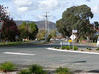 <span class="mw-page-title-main">Walwa, Victoria</span> Town in Victoria, Australia
