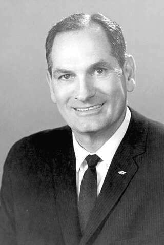 <span class="mw-page-title-main">Lynwood Arnold</span> American politician (1916-2001)