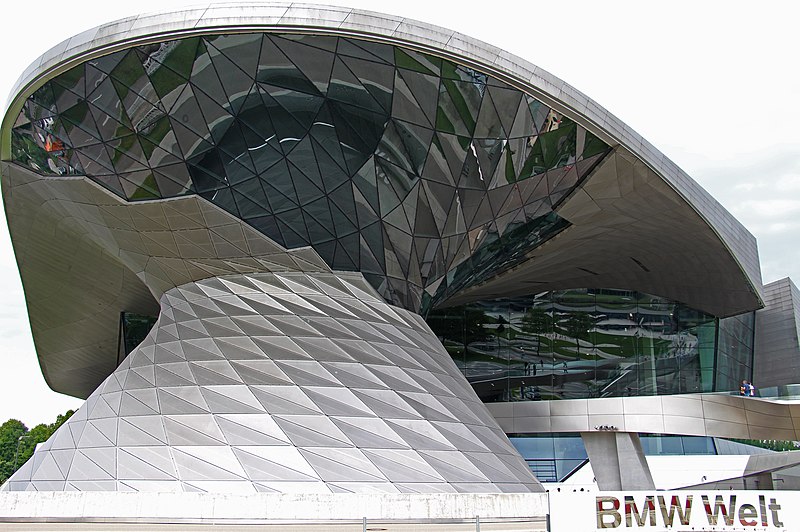 File:München - BMW Welt.jpg